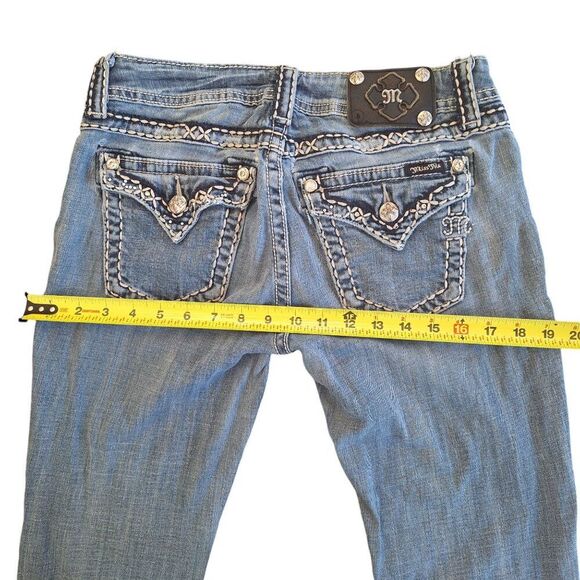 Miss Me Jeans Women's Embellished Bootcut Jewelled Distressed Denim Size 28 x 32 - Picture 12 of 16